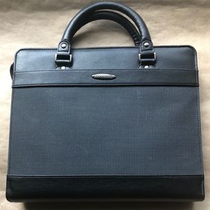 DayRunner Briefcase Style Planner